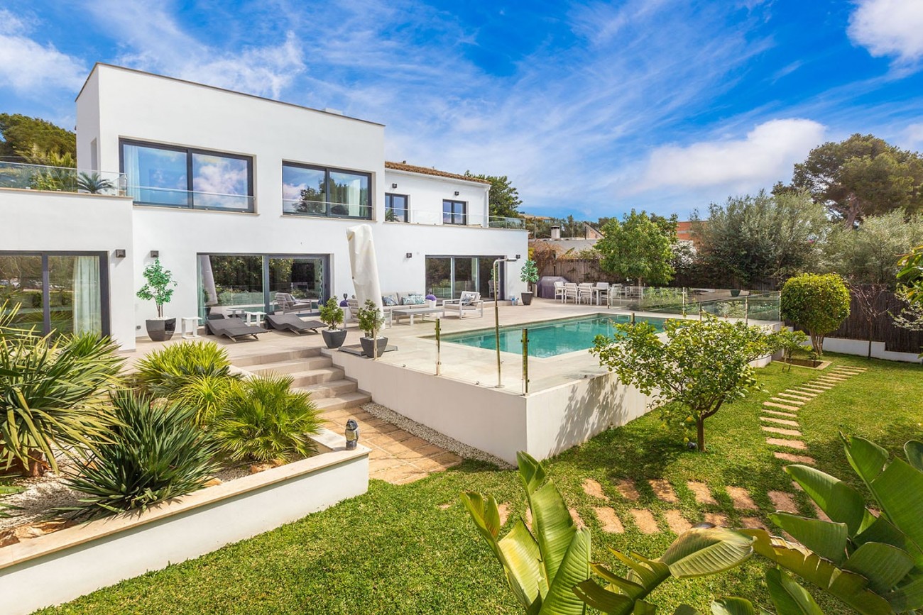 Family home in Palmanova Majorca